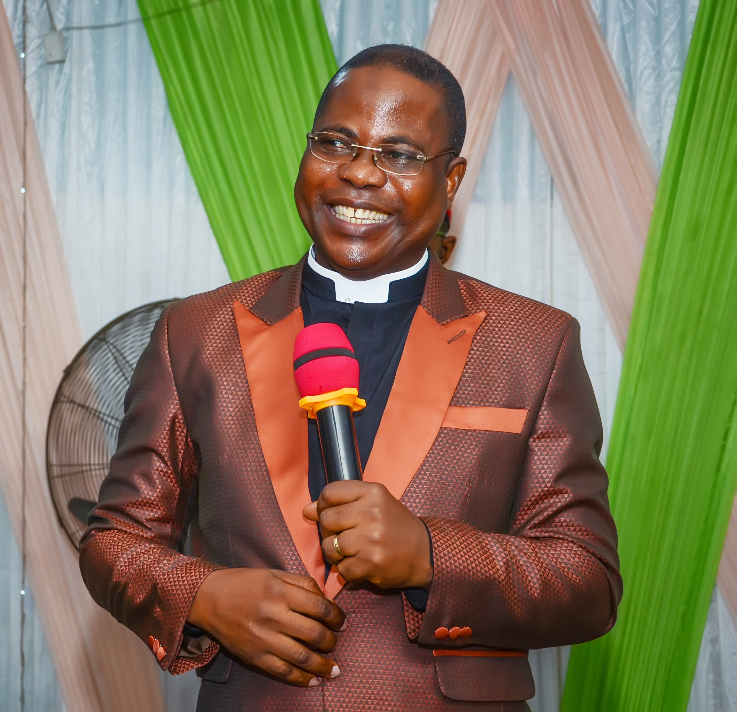 PRESIDENT & GO UACC, REV. J. B. OWOYEMI