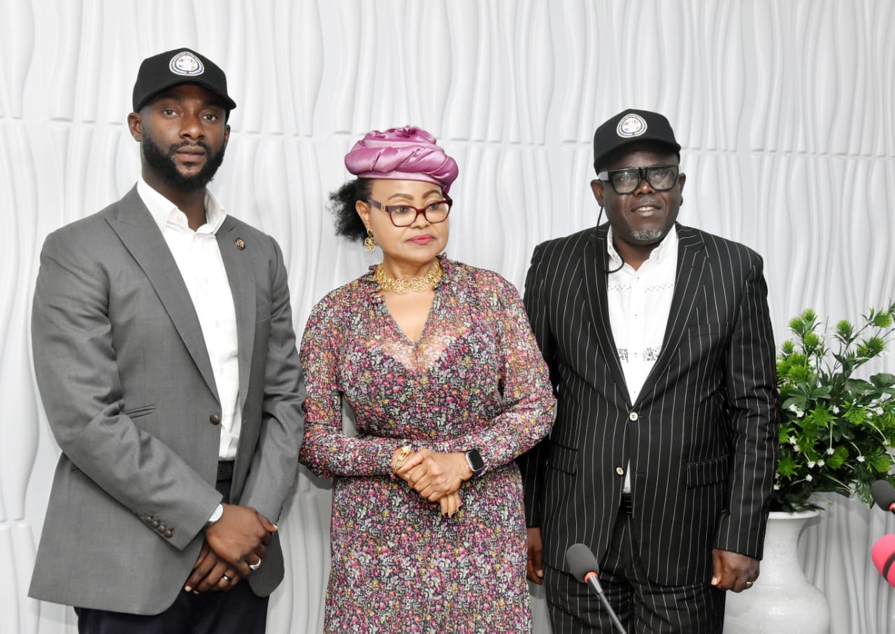 IMG_ORG_1671176471088