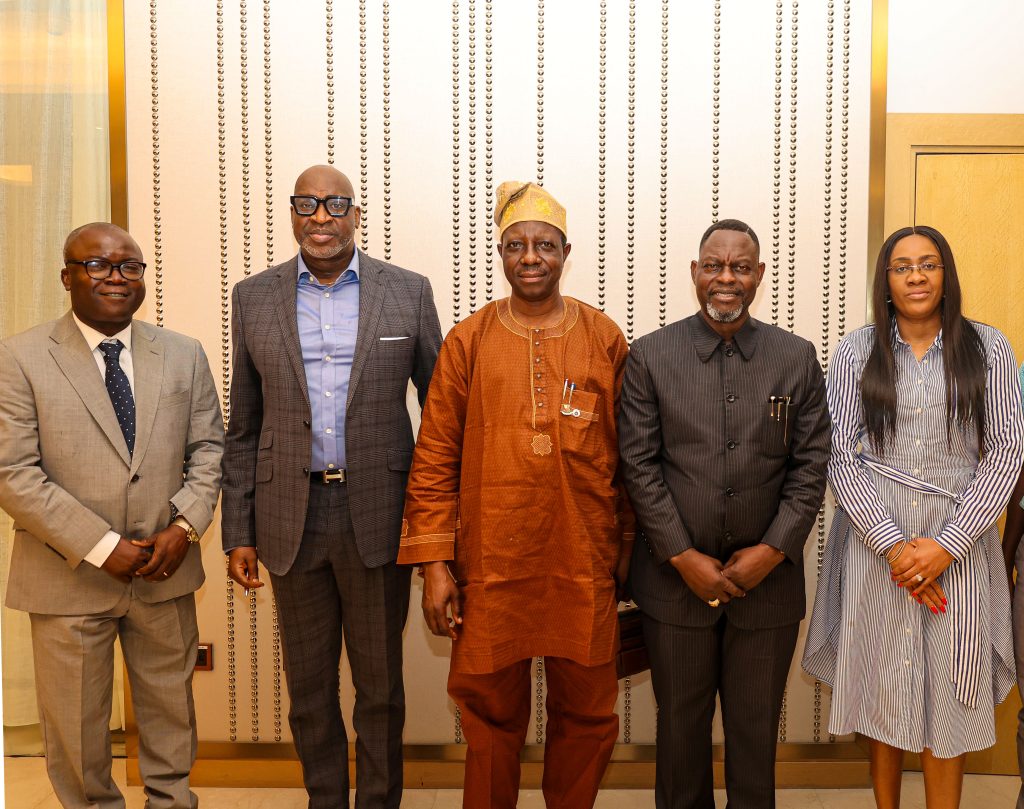 LAUTECH Visits SIFAX CHairman 1