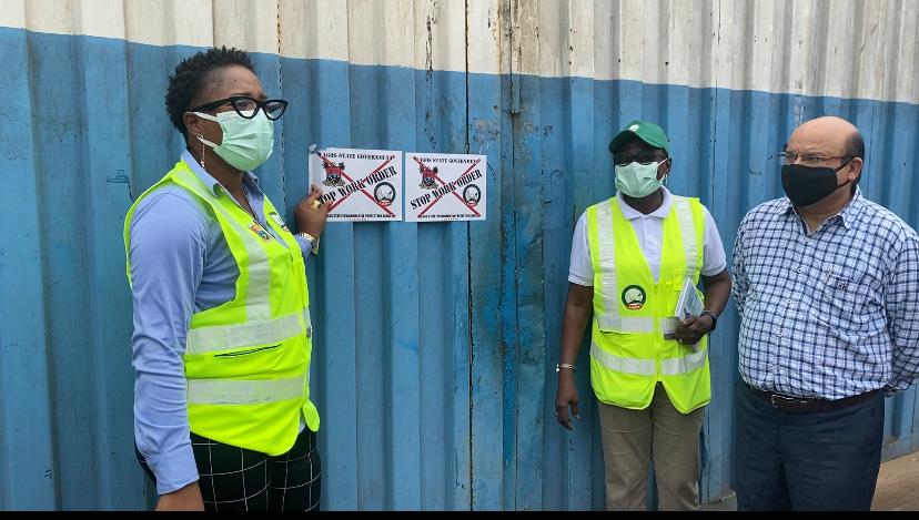 Officials-of-the-Lagos-State-Environmental-Protection-Agency-LASEPA-sealing-the-facilities